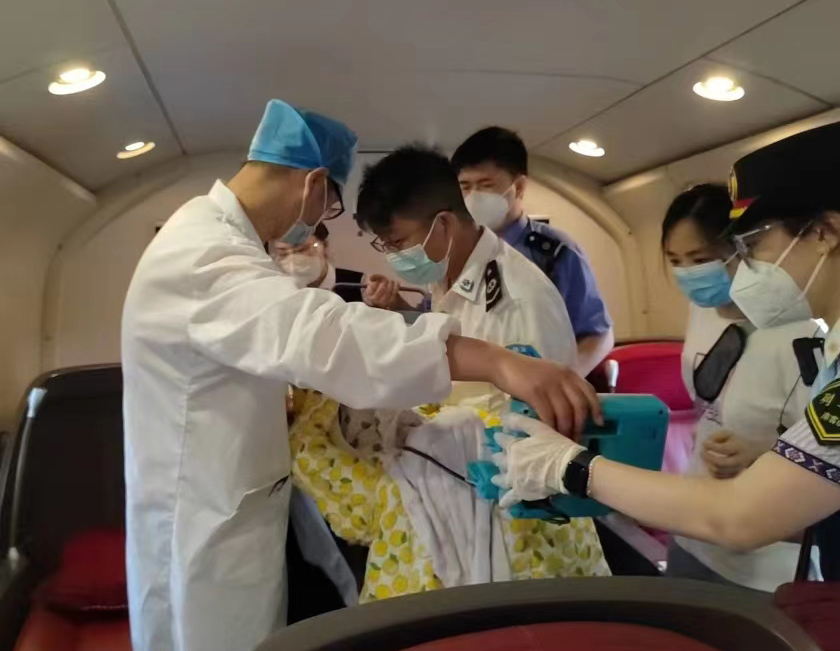 鹤庆县高铁转院公司